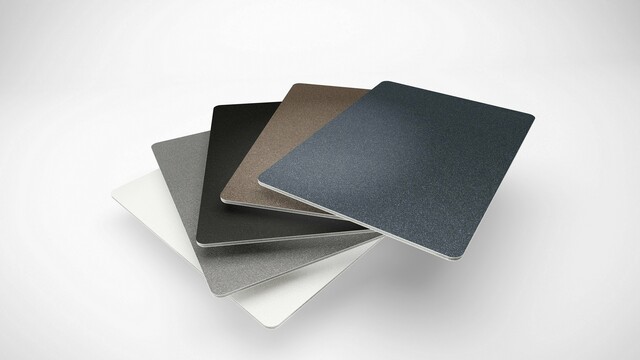 Die PREFABOND Aluminium Verbundplatten  gibt es jetzt in fünf neuen P.10 Farben.  Die einzelnen Farbmuster liegen wie ein  Fächer übereinander.