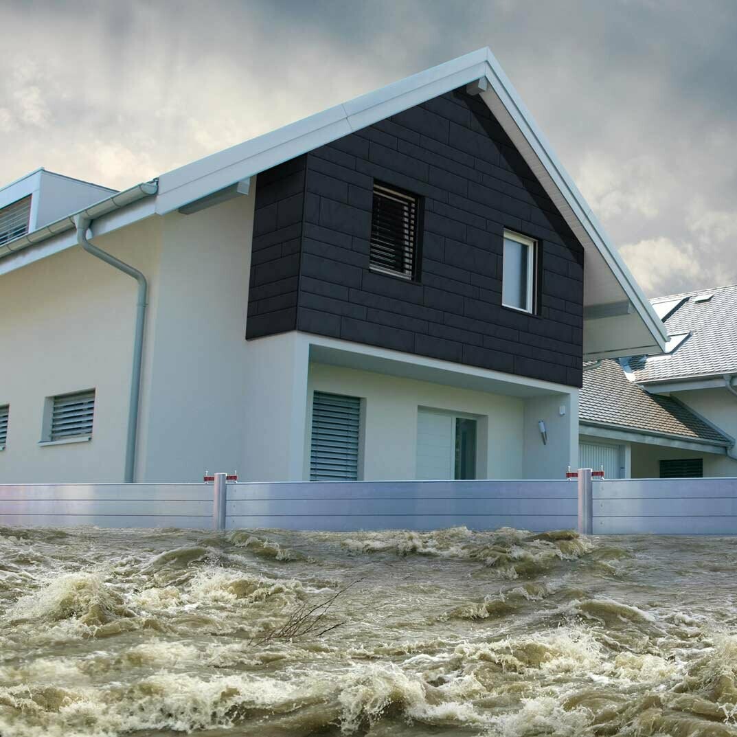 Mobiler Hochwasserschutz schützt ihr Haus vor Hochwasser und Unwetter wie Überflutung