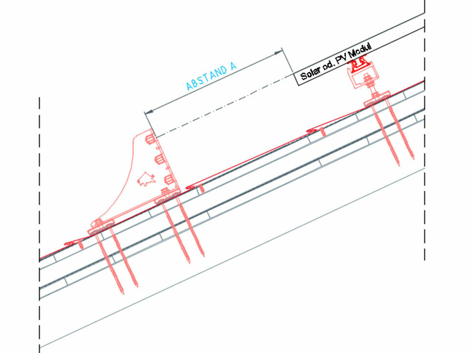 Disegno tecnico con esiguo dislivello tra il bordo superiore del modulo e il sistema fermaneve posato in opera