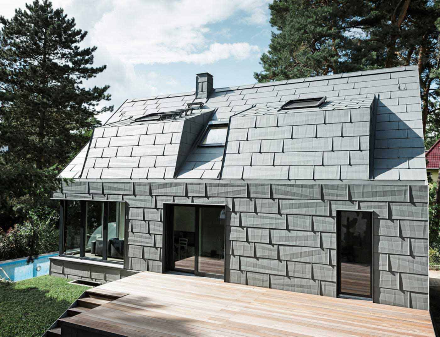 Referenze PREFA Sistemi per copertura FX.12 tetto 07 P.10 grigio chiaro