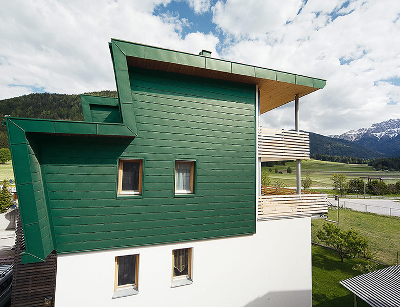 Referenze PREFA Sistemi per facciata Scandola per facciata 06 P.10 verde muschio