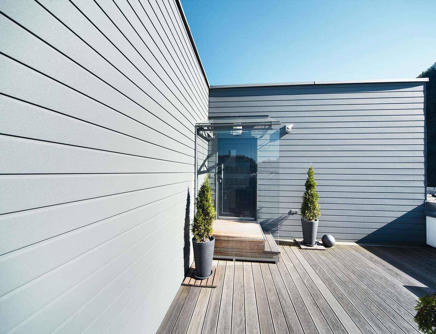 Referenze PREFA Sistemi per facciata Doga di rivestimento 07 P.10 grigio chiaro